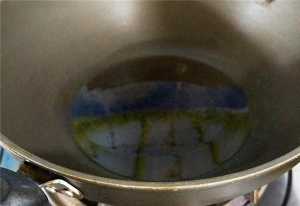 小黄鱼怎么做，快速油炸小黄鱼味美食鲜