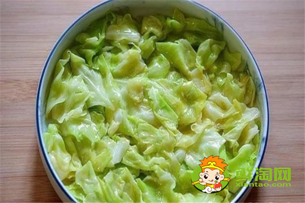 手撕包菜是甘蓝菜吗，甘蓝与洋白菜一样吗