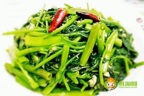 摘过空心菜指甲黑怎么办,这么做空心菜好吃又好看